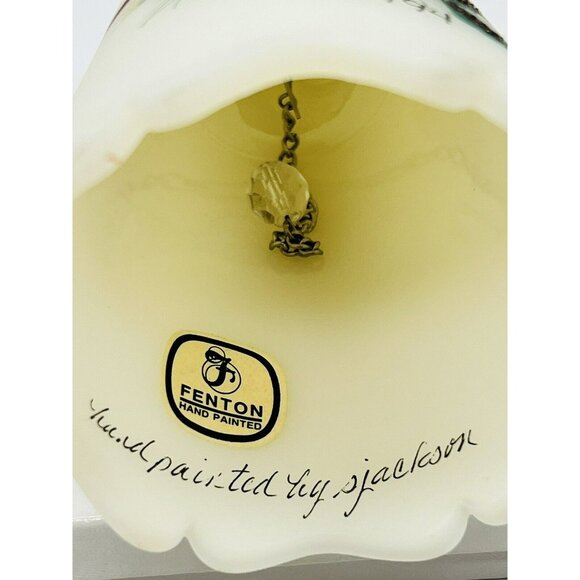 Fenton Satin Ivory Glass Bell Cardinal Holly Hand Painted 1994 S Jackson Signed - Picture 8 of 9